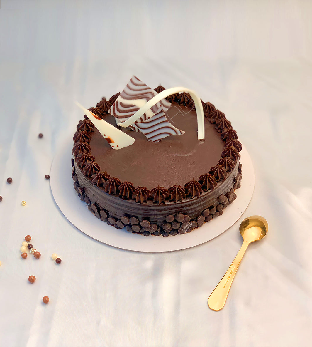 ChocolateChipsCake-1.jpg