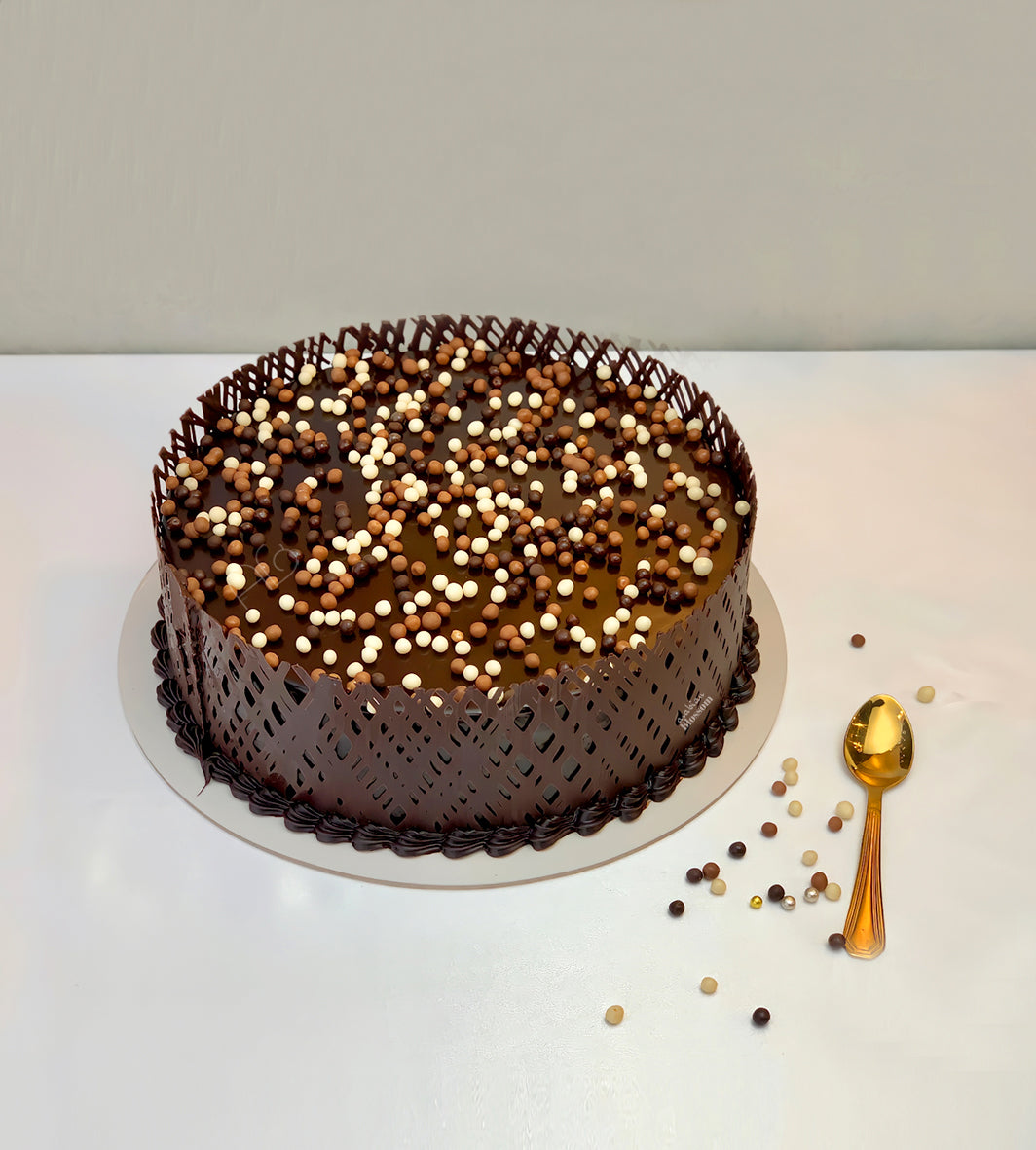 HazelnutCrunchCake-1.jpg