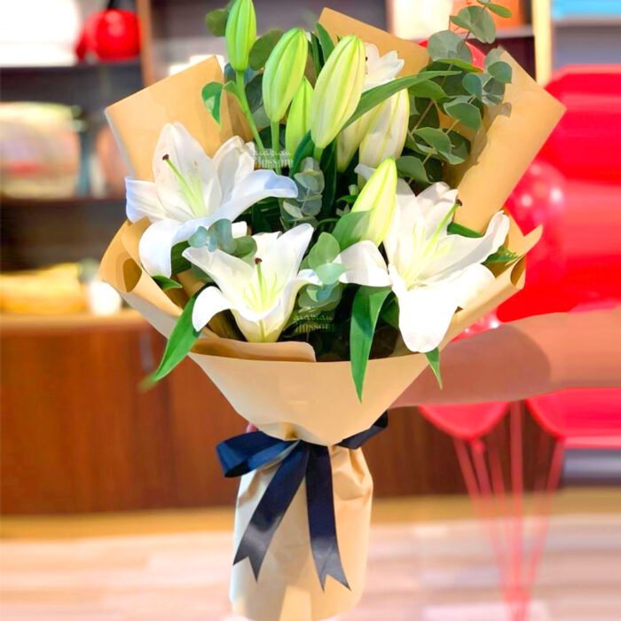 Bouquet Of Bloomed 5 White Lilies