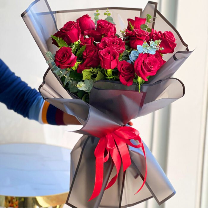 Red Roses 15 Stems Ever Red Roses Valentines Flowers