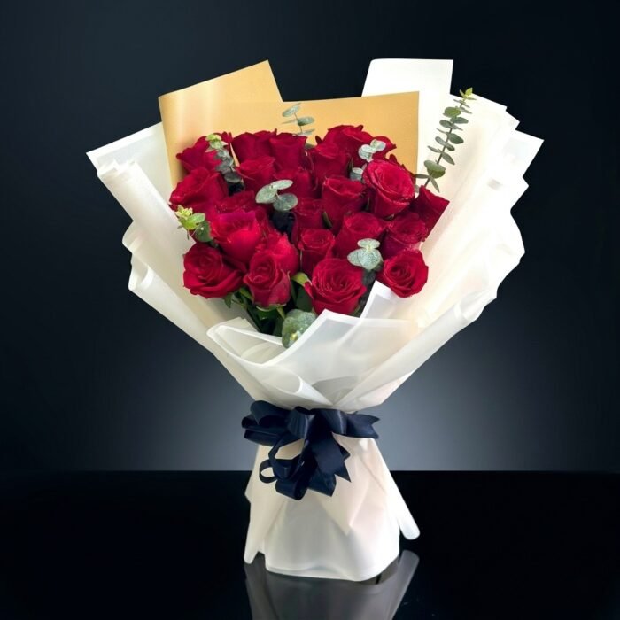 25 Red Roses Bouquet, luxury same day flower delivery in Dubai